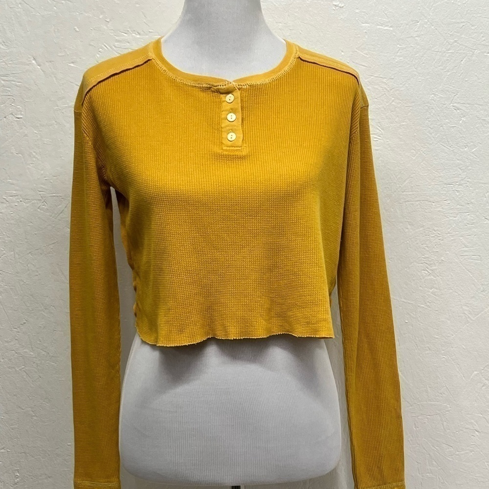 Wild fable women's boxy long sleeve
Waffle henley t-Shirt - Picture 5 of 8